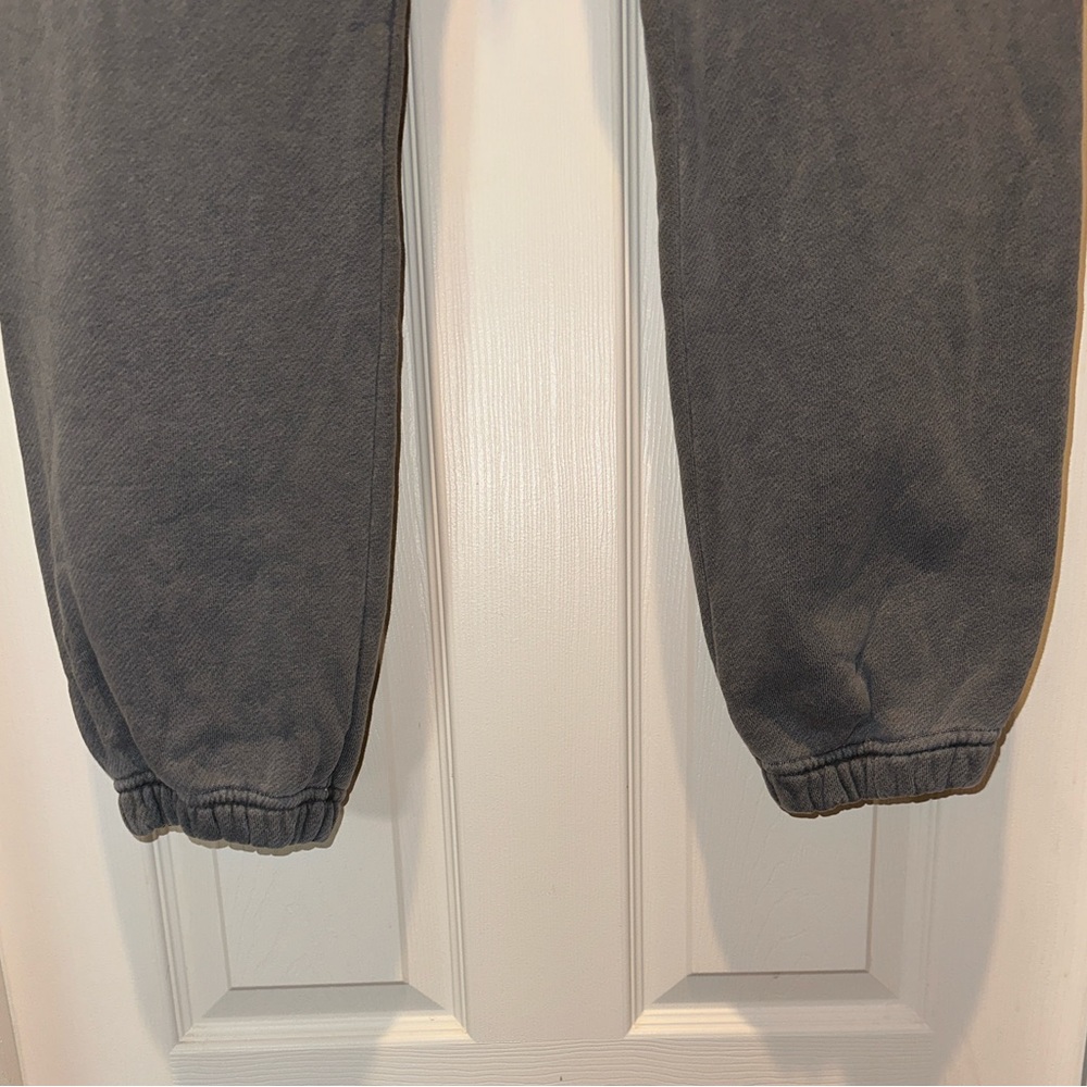 Palm Angels Dark Grey Curved Logo Sweatpants Men’s Small - Picture 8 of 9